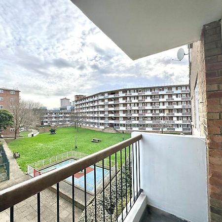 Fabulous 3 Bedroom Flat Sleeps 6 London Exteriör bild