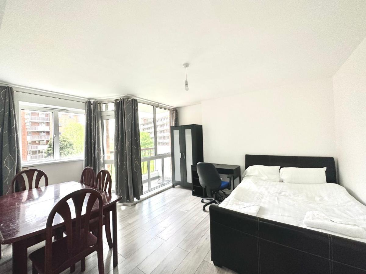 Fabulous 3 Bedroom Flat Sleeps 6 London Exteriör bild